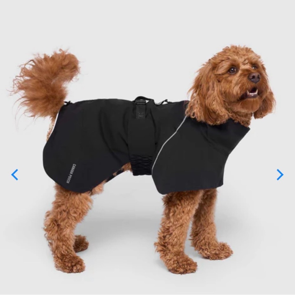 NEW Canada Pooch complete coverage rain/snowcoat 14”s(12-17lbs)